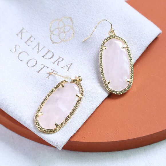 New. Kendra Scott Elle Gold Rose Quartz Earrings - Picture 2 of 2